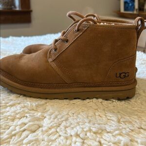 UGG women’s Brown Suede Boots
